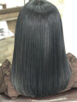 アトリエナガノ(atelier nagano) ニュアンスカラー/センターパート/ツヤ髪スタイル/ブルージュ