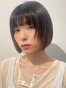 ダダキュービック(DADA CuBiC) 【安武茜】小顔効果！ミニボブフェイスレイヤー/ボブレイヤー