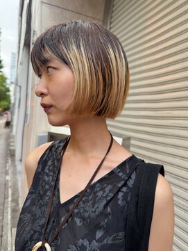 ヤント(yant) 前上がりラインのミニボブ