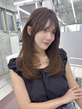 フォンズ(FONS) 透明感くすみベージュ/ロングレイヤー/ワンカール/顔周りカット