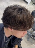無造作シャドウパーマのマッシュスタイル
