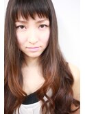 ざっくりバングのゆるふわスタイル♪