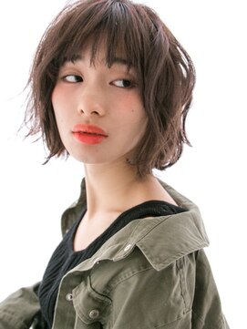 リリアン 青山(relian) セクシーリップラインショート☆relian青山