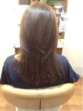 ペンシエロ(Pensiero) 【圧倒的艶髪】髪質改善ヘアエステ