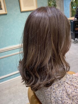 ロンドフルール 大宮東口(Lond fleur) 【Lond fleur 山本翔一郎】可愛いミルクティーベージュカラー