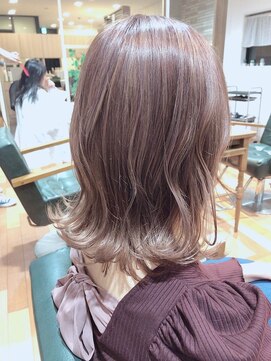 ルッカランス 王子店(Lucca Lance) 1月外国人風透明感のあるピンクベージュカラー