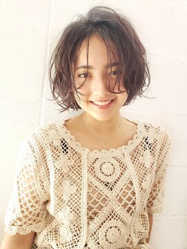 グロウミドル(GROW middle) 暗めカラーのラフなボブパーマ　野村恵子