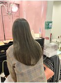 髪質改善ロングヘア×カーキベージュ