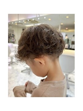 クリスタル(CRYSTA) ナチュラルパーマ プードルパーマ