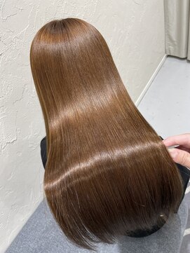 リリック(LyriQ) LryiQ式髪質改善/艶髪/絹髪/髪質改善トリートメント/永井