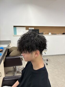アイズ 東海大前(AIZU) メンズマッシュ/ツイストスパイラルパーマ