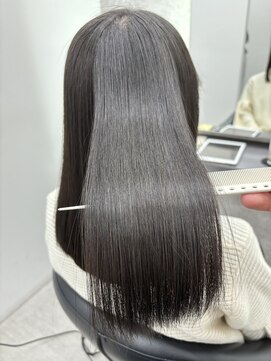 プレジールバイラファブリック(PLAISIR by LA FABRIQUE) PLAISIR　メテオストレート　草加/縮毛矯正8