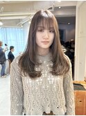 韓国レイヤーカット　顔周りカット　マロンベージュ　ブリーチ