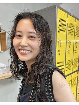 ナループロア ハチ(Nalu pu loa hachi) ウェーブパーマ/くるくるパーマ/ナチュラルパーマ