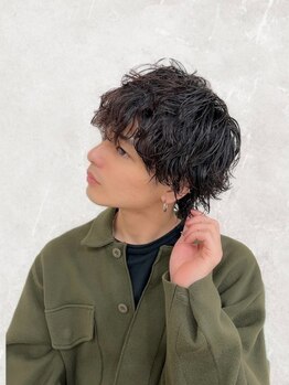 シーン(scene)の写真/メンズスペシャリスト在籍★髪が伸びても決まる、計算尽くしのスタイルに！再現性の高さも◎