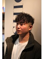 ヘアーズヨシオカ(HAIR'S YOSHIOKA) フェード＋スペインカール