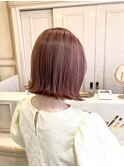ピンクハイライト×外はねボブ