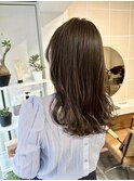 くすみカラー　オリーブベージュ　ロング　長崎