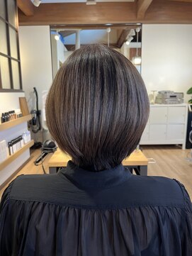 ヘアースタジオ ライト(HAIR STUDIO LIGHT) 60代女性　エイジングケアストレート/八幡西/折尾/本城/美容室