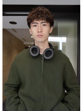 ローウェ オム 立川(LOUWE HOMME) 波巻きスパイラルパーマツイストスパイラルパーマスパイラ._.