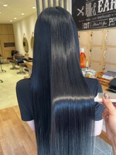 ツヤ・まとまり・自然さ。理想を叶える髪質改善ストレート
