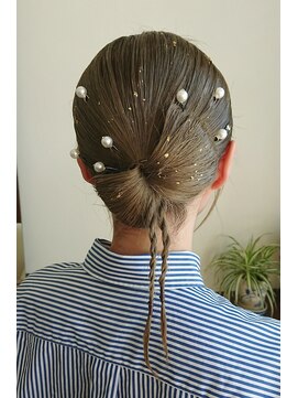 ヴィヴァーチェフィオーレ(Vivace fiore) リボンヘア