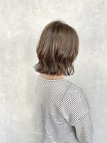 フランチェスカドットボブ(francesca.bob)&nbsp;外ハネボブ×オリーブグレージュ【渡辺俊弥】梅田