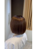 イゾラ(isola)&nbsp;髪質改善縮毛矯正×ボブ｜まとまりの良いツヤ髪ボブ｜西千葉
