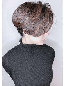 モリオフロムロンドン 原宿本店(morio from London) 【morio 原宿】大人かっこいいショート 前髪なし