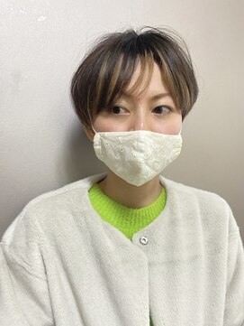 ピエドプールポッシュ(PiED DE POULE POCHE) ハンサムショート×フレーミングカラー