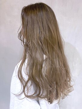 アイティー バイ アルバム 浦和店(IT by ALBUM) オリーブベージュ_ホワイトアッシュエアリーミディ_ba317132