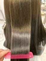 エスカーラ 表参道(THE ESCALA)&nbsp;@m_ayu/くびれヘアー/タビラマユミ