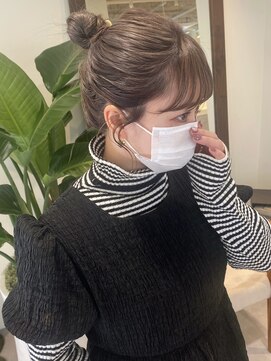 ロカ(roka) ラベンダーグレージュ　/ カジュアルアレンジ