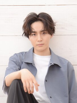 ロアー ヘアー ワメン(RAWR hair WaMen) 【RAWR】メンズ_韓国風パーマ_センターパート