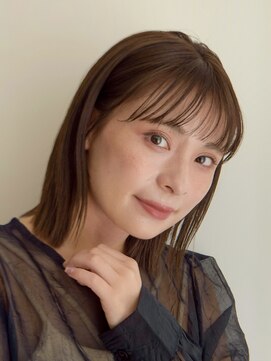 ガーデンヨコハマエスト(GARDEN YOKOHAMA est) 似合わせカット　切りっぱなしロブ　メルティカラー　外ハネ