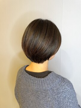 ブロッサム 東久留米店(Blossom) 小顔似合わせカットくびレイヤーエモージュ大人可愛い