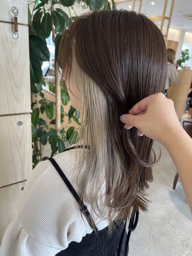 アドラーブル 万代店 (adorable) 10代20代30代インナーカラーホワイトベージュベージュカラー美肌