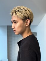 ゼストプール(ZEST POOL)&nbsp;短髪に飽きた方は絶対にフェザーショート！