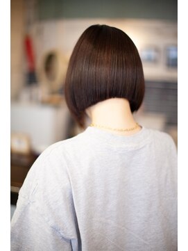 スリースリーナイン ヘアーアンドメイク(339 hair&make) パツンとしたラインボブ