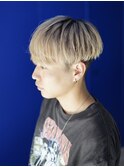 10代20代メンズカットマッシュハイトーンブリーチカラー