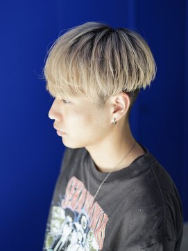 ボブ 金沢(BOB) 10代20代メンズカットマッシュハイトーンブリーチカラー