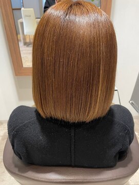 クララ カシハラ(CLALA Kashihara) 髪質改善/オレンジブラウン/ミディアムボブ