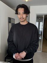 アンフェインド02(UNFEIGNED 02)&nbsp;黒髪センターパート/MEN’S HAIR/フェザーパーマ/伏見/栄