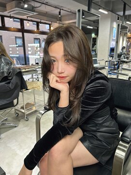 シェノン 心斎橋(CHAINON) 中韓レイヤーカット