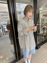 デヴェロペ(Devellope.)&nbsp;ボブ　ブリーチ　ダブルカラー　ベージュ