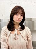 大人かわいいレイヤーカットグレージュヘア20代30代