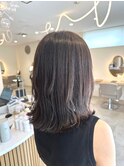 透け感アッシュグレージュくびれヘア