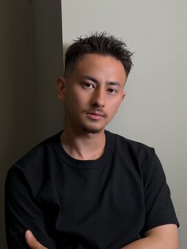 リッチブランドアンドコー(Rich Brand&Co) フェザーアップ バーバースタイル フェードカット メンズカット