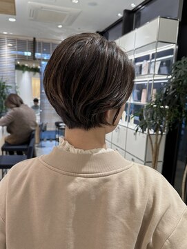 ステアケース 武蔵小杉店(stair:case) 白髪ぼかしハイライト　派手にならないオフィスでも可能