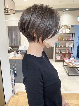 バンプ ギンザ(BUMP GINZA) 30代40代50代ショート白髪ぼかし銀座くびれ　松